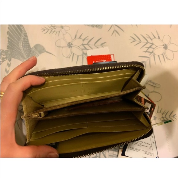 Authentic Fendi Monogram FF polka dot wallet - Picture 9 of 13